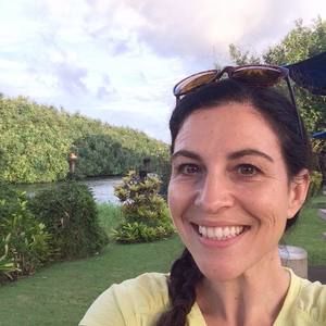 Meet your Posher, Carla